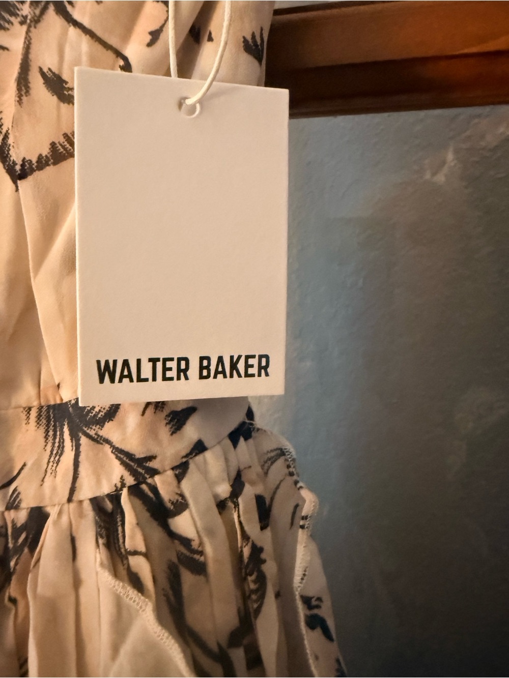 Walter Baker White Midi Dress with Black Floral Print - Picture 4 of 10
